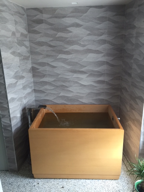 Ofuro_Hinoki Custom_Nash-381 Broome Penthouse Soaking Tub 1