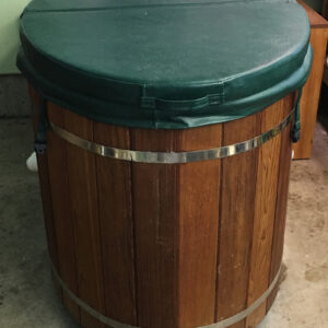 4' Ellipse Cedar Hot Tub