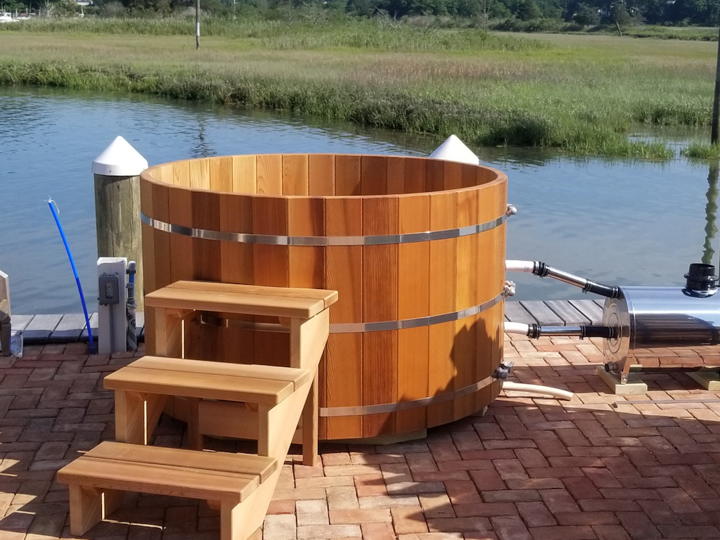 9+ Round Hot Tubs Wood