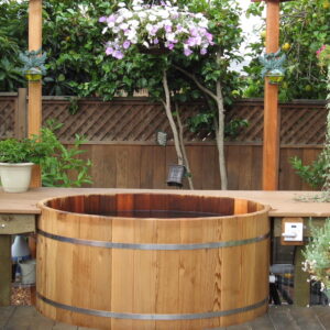 5' Ellipse Cedar Hot Tub