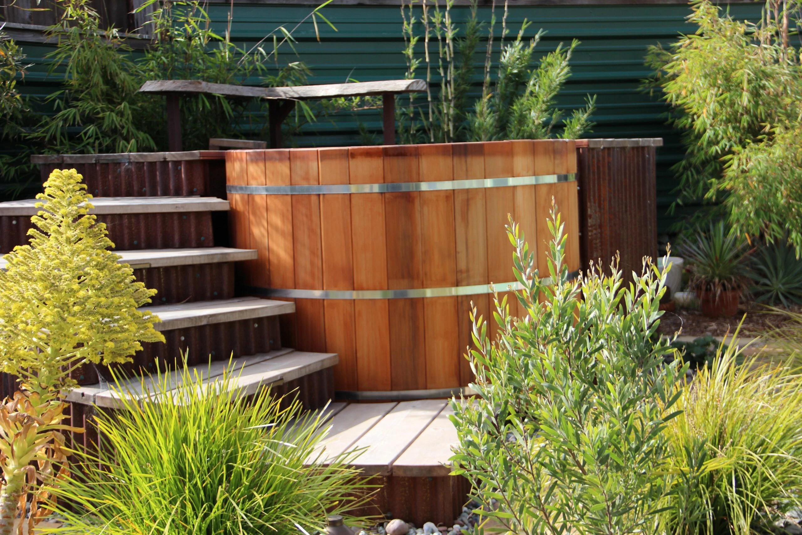 6' Round Cedar Hot Tub - Image 5