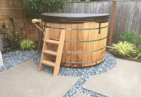 HotTub_carousel4